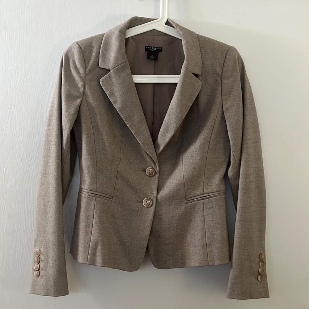Ann Taylor Petite blazer size 0P